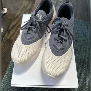 Men’s APL Gray Size 10 Gym Shoes